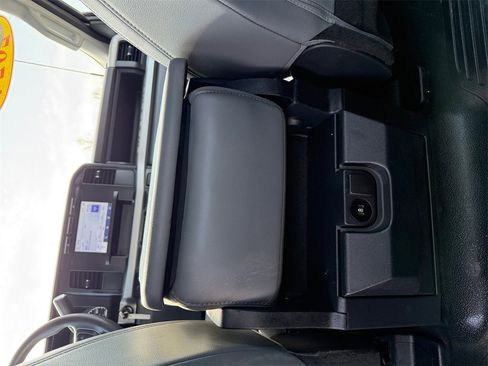 Used 2024 Ford F350 XL w/ XL Chrome Package image 17