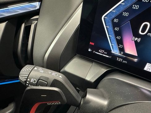 Used 2025 BMW X3 xDrive30i w/ M Sport Package image 21