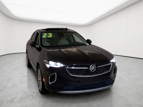 Used 2023 Buick Envision Avenir AWD/4WD image 3
