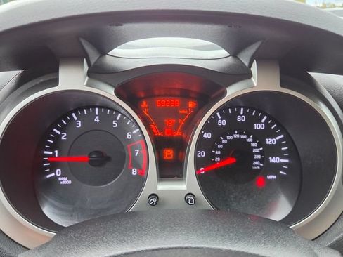 Used 2013 Nissan Juke SL AWD/4WD image 26