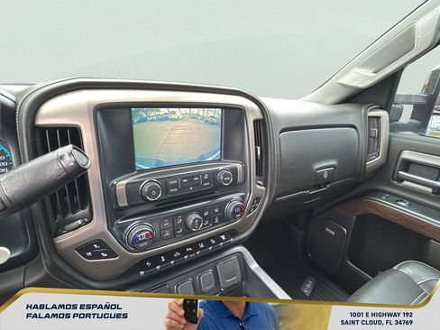 Used 2019 GMC Sierra 2500 Denali w/ Duramax Plus Package image 23