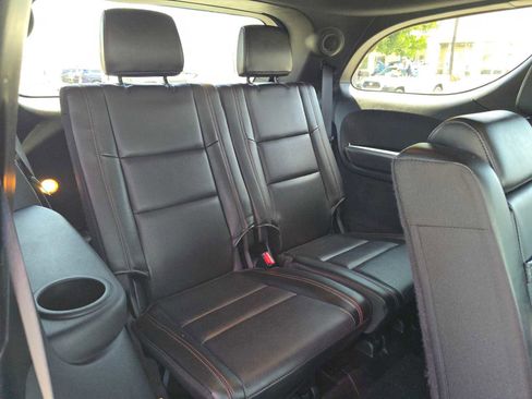 Used 2025 Dodge Durango GT AWD/4WD image 13