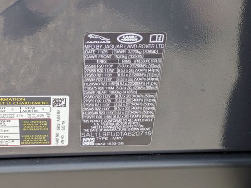 New 2026 Land Rover Range Rover Sport Dynamic SE image 35