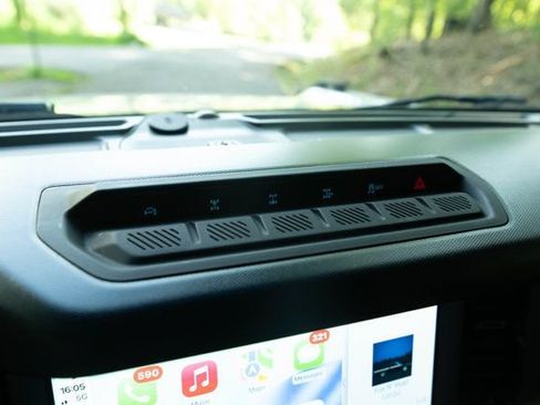 Used 2021 Ford Bronco First Edition AWD/4WD image 26