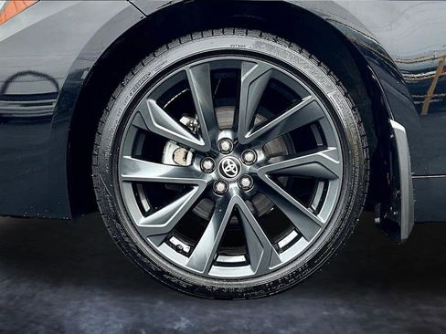 Used 2024 Toyota Corolla SE FWD image 33