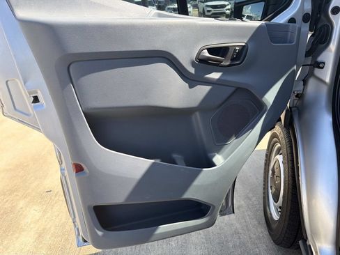 Used 2015 Ford Transit 150 130 Low Roof RWD image 19