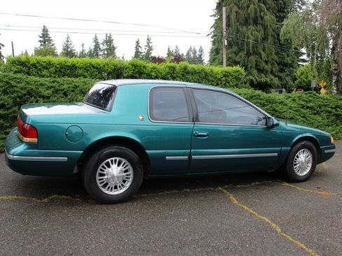Used 1997 Mercury Cougar XR7 image 3