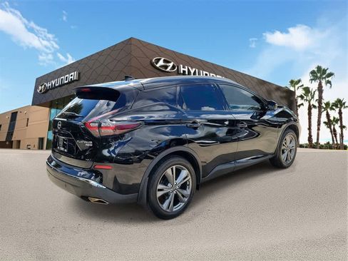 Used 2023 Nissan Murano Platinum w/ Cargo Package image 3