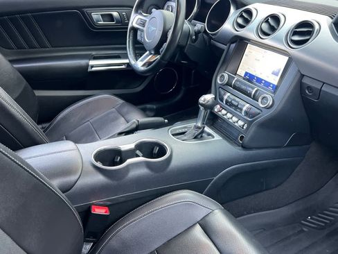 Used 2022 Ford Mustang Premium image 16