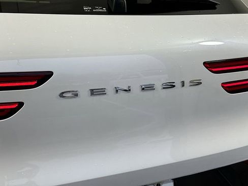 New 2026 Genesis GV70 2.5T Advanced image 22