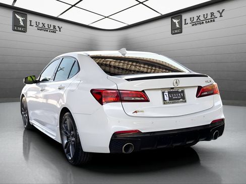 Used 2018 Acura TLX V6 w/ Technology & A-SPEC Pkg FWD image 6