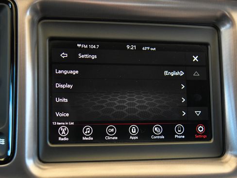 Used 2021 Dodge Challenger R/T image 22