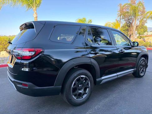Used 2024 Honda Pilot EX-L image 17