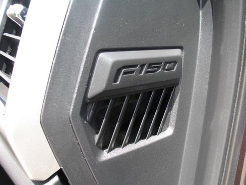 Used 2018 Ford F150 Lariat AWD/4WD image 46