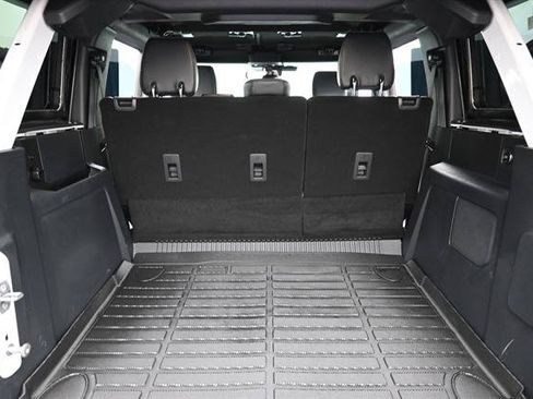 Used 2025 Ford Bronco Outer Banks AWD/4WD image 18