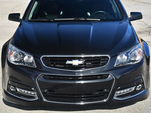 Used 2015 Chevrolet SS Sedan 4D image 6