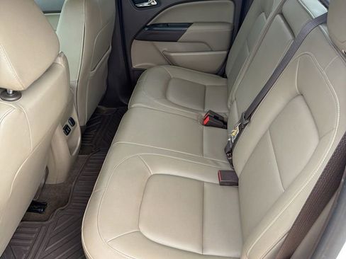 Used 2016 GMC Canyon SLT w/ Driver Alert Package AWD/4WD image 10