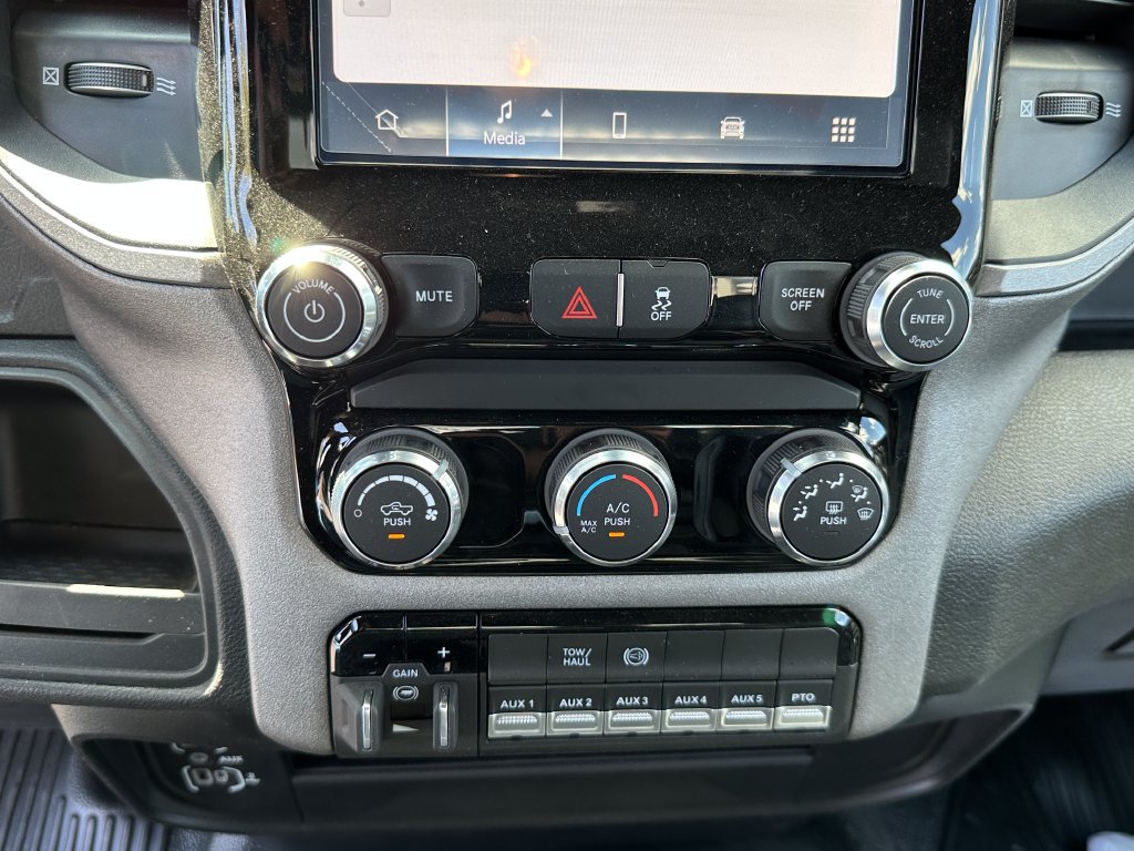 New 2026 RAM 5500 Tradesman w/ Chrome Appearance Group RWD image 19