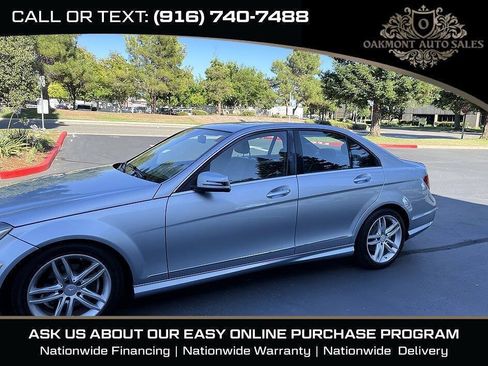 Used 2013 Mercedes-Benz C 250 Sedan image 4