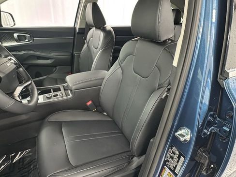 New 2026 Kia Sorento EX image 10