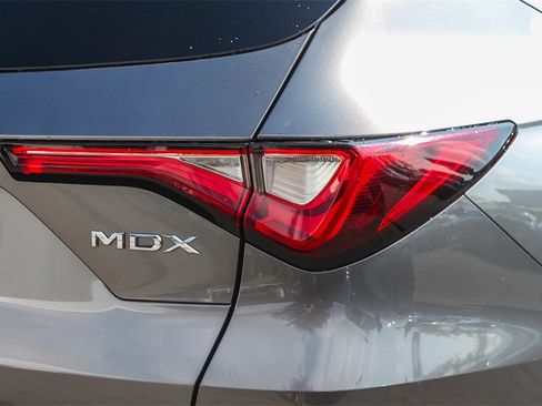Used 2024 Acura MDX FWD w/ Technology Package image 11