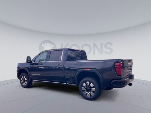 New 2026 GMC Sierra 2500 Denali w/ Denali Reserve Package image 4