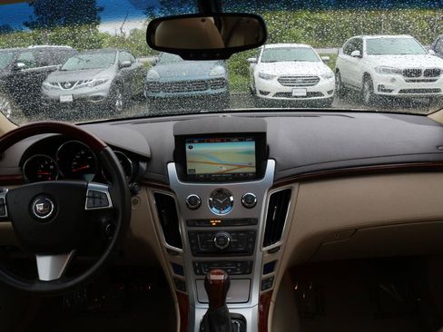 Used 2011 Cadillac CTS Premium RWD image 43