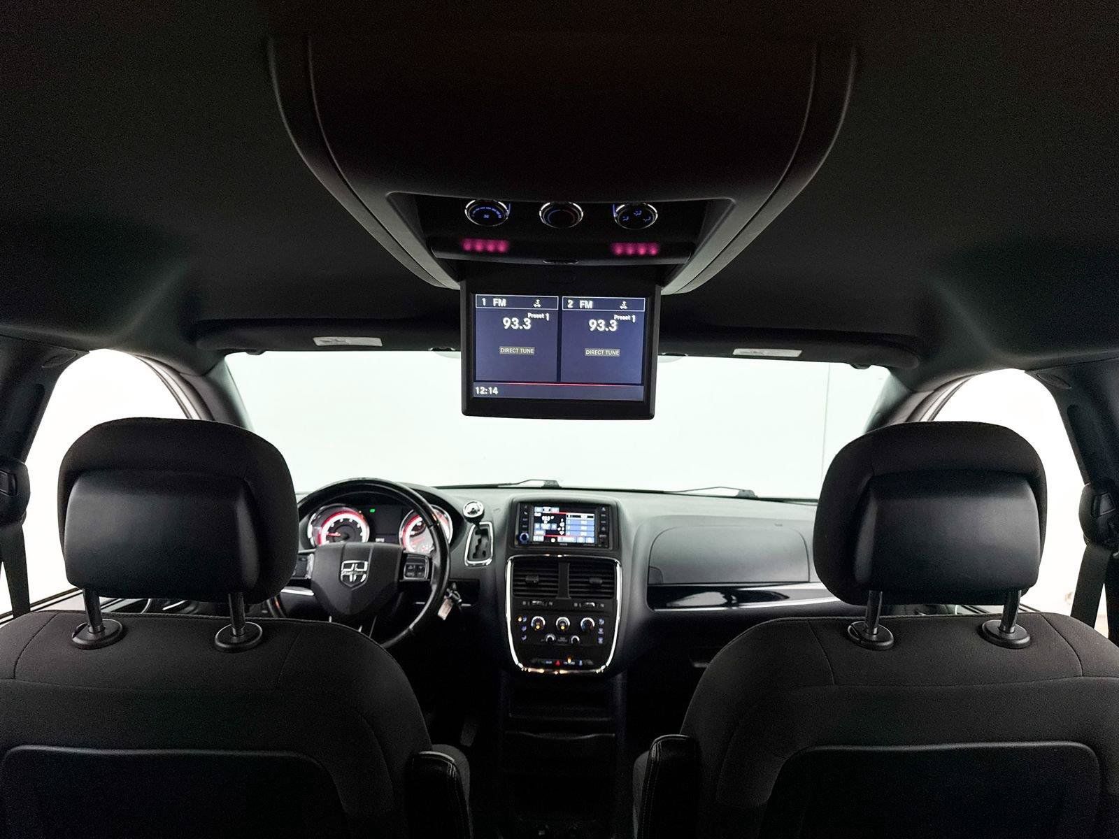 Used 2017 Dodge Grand Caravan SE FWD image 9