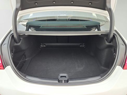 Used 2023 Mercedes-Benz C 300 Sedan image 32
