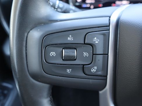 Used 2025 GMC Sierra 1500 SLT AWD/4WD image 21