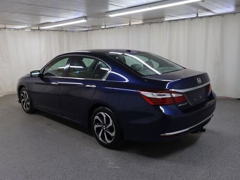 Used 2017 Honda Accord EX-L image 5