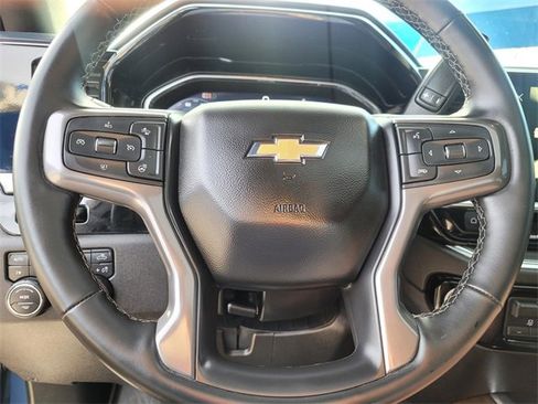 Used 2025 Chevrolet Silverado 3500 High Country w/ High Country Premium Package image 31
