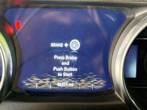 Used 2023 Jeep Wrangler Unlimited Sahara w/ Cold Weather Group AWD/4WD image 13