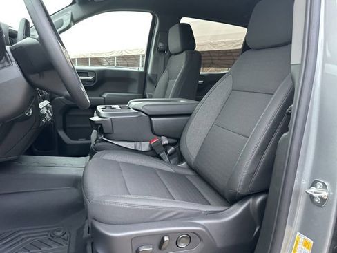 New 2026 Chevrolet Silverado 1500 Custom Trail Boss w/ LPO, Dark Essentials Package image 9