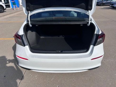 New 2026 Honda Civic Sport image 4