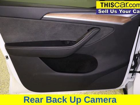 Used 2024 Tesla Model Y Long Range image 22