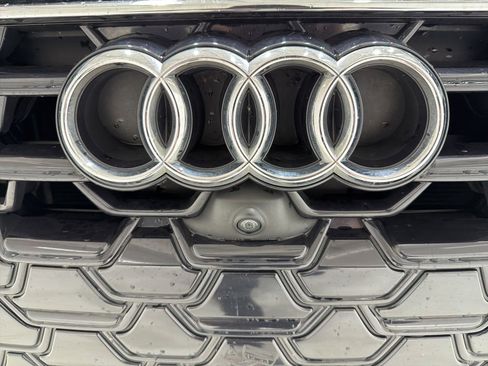 Used 2024 Audi A6 Premium Plus image 31