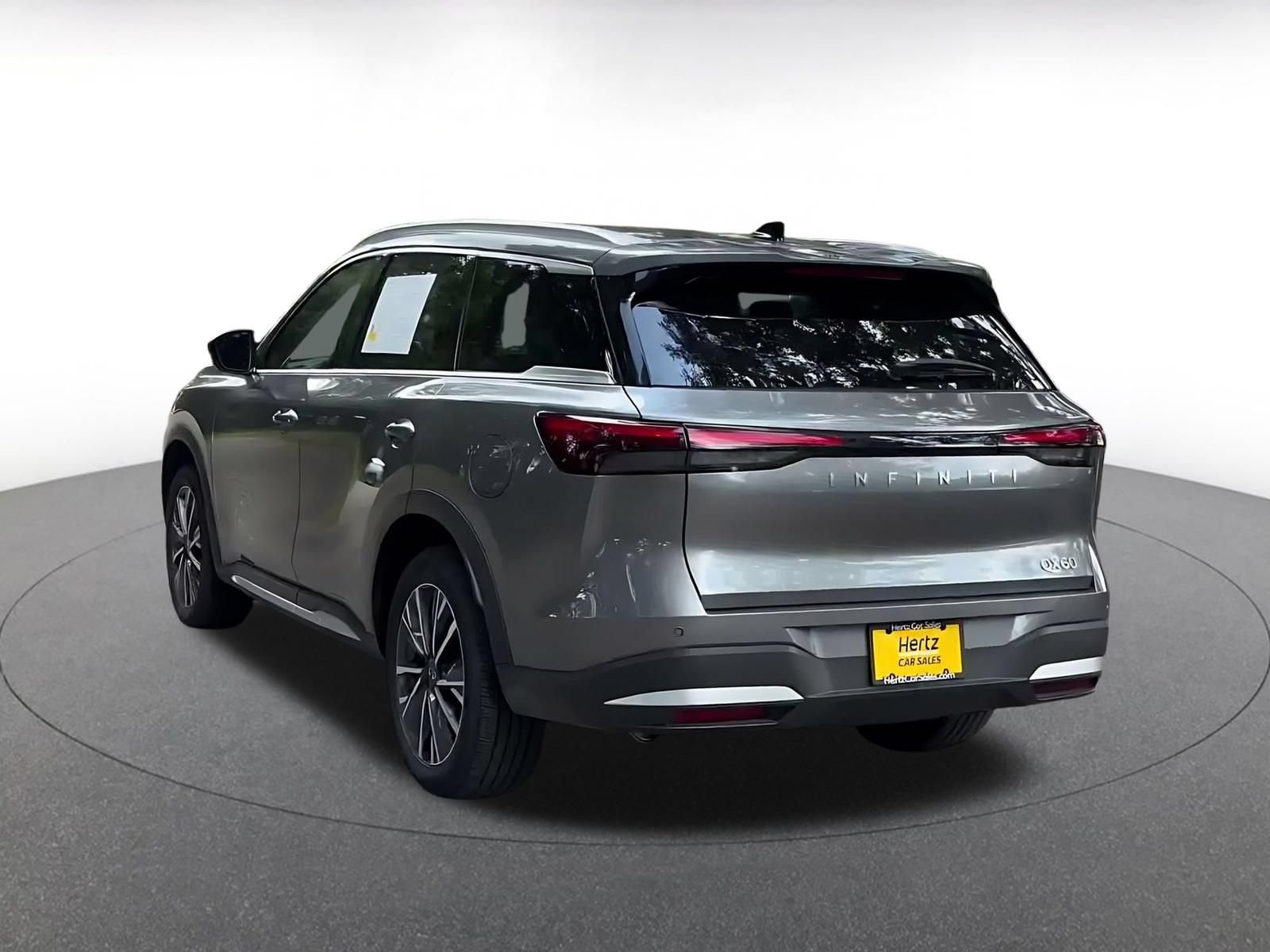 Used 2026 INFINITI QX60 Luxe FWD image 10