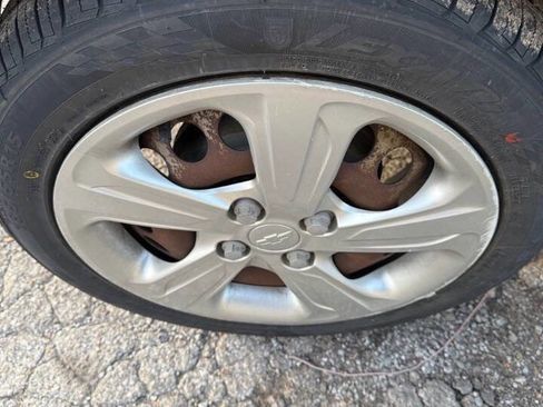 Used 2020 Chevrolet Spark LS image 27