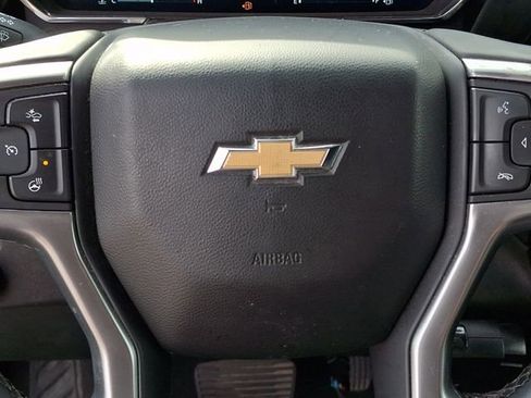 Used 2023 Chevrolet Silverado 1500 LT image 30