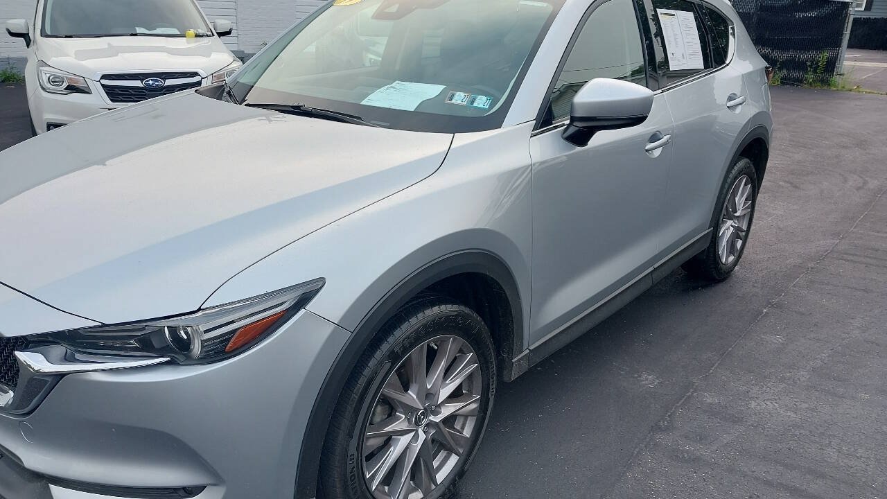 Used 2019 MAZDA CX-5 Grand Touring w/ GT Premium Package AWD/4WD image 1