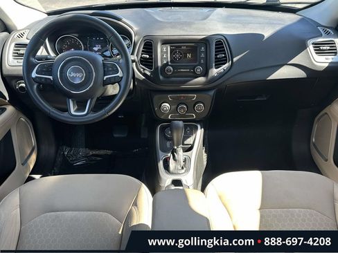 Used 2018 Jeep Compass Sport AWD/4WD image 13