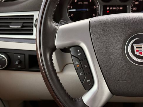 Used 2007 Cadillac Escalade AWD w/ Information Package image 35