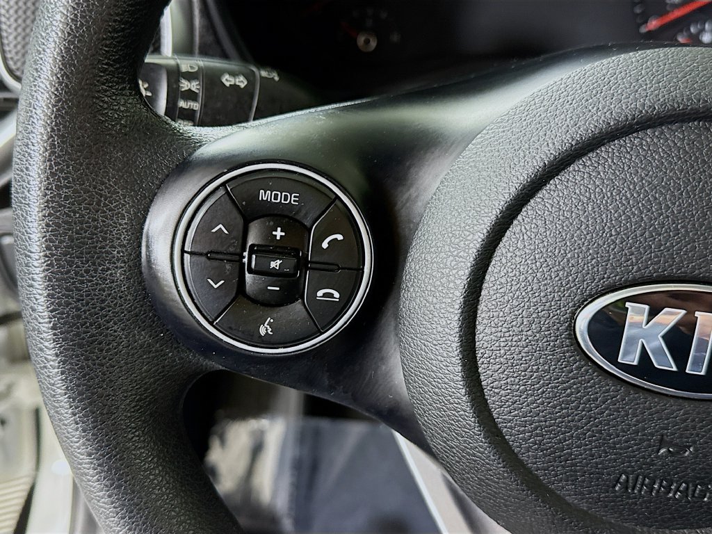 Used 2021 Kia Soul LX FWD image 20