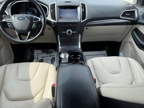 Used 2019 Ford Edge Titanium w/ Cold Weather Package AWD/4WD image 12