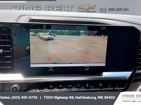 Used 2023 Chevrolet Silverado 1500 LT Trail Boss w/ Protection Package AWD/4WD image 16