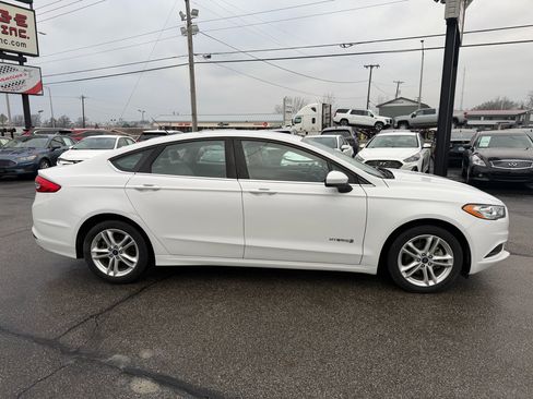 Used 2018 Ford Fusion S image 5