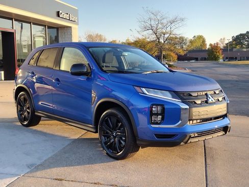 New 2025 Mitsubishi Outlander Sport LE image 12