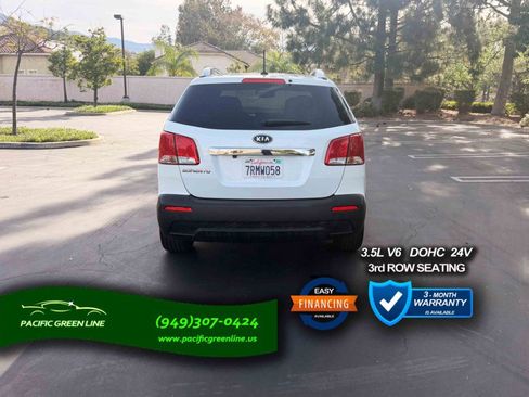 Used 2012 Kia Sorento LX w/ V6 Convenience Pkg image 6