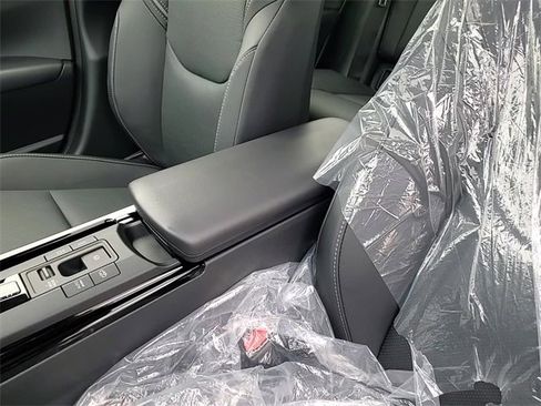 New 2026 Toyota Prius Plug-In Hybrid image 19